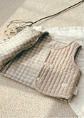 Load image into Gallery viewer, Reversible Quilted Vest