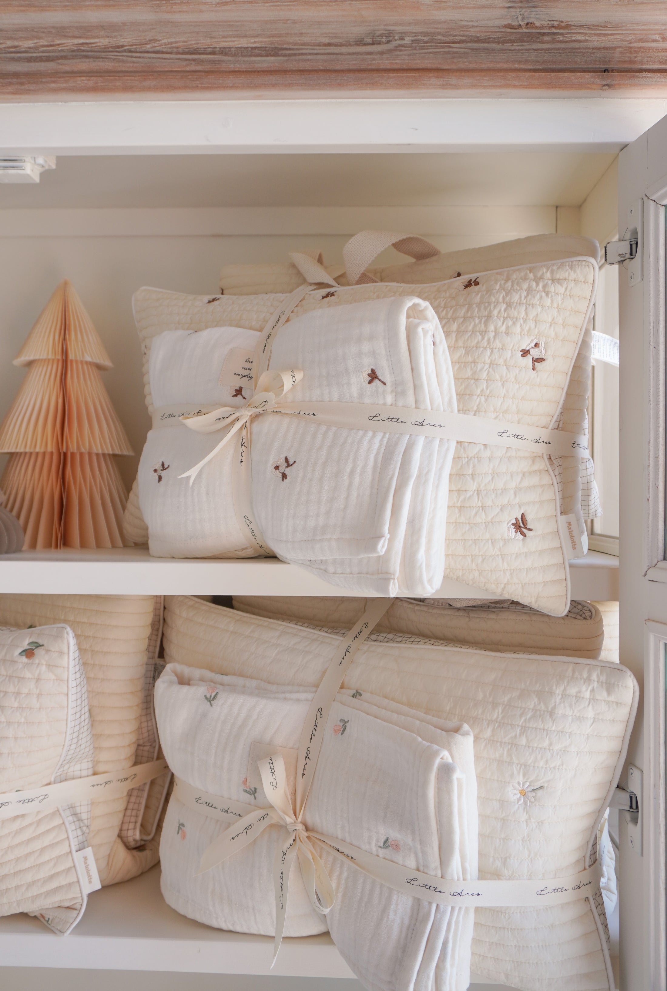 Gift set | Nap bed Dream with gauze blanket