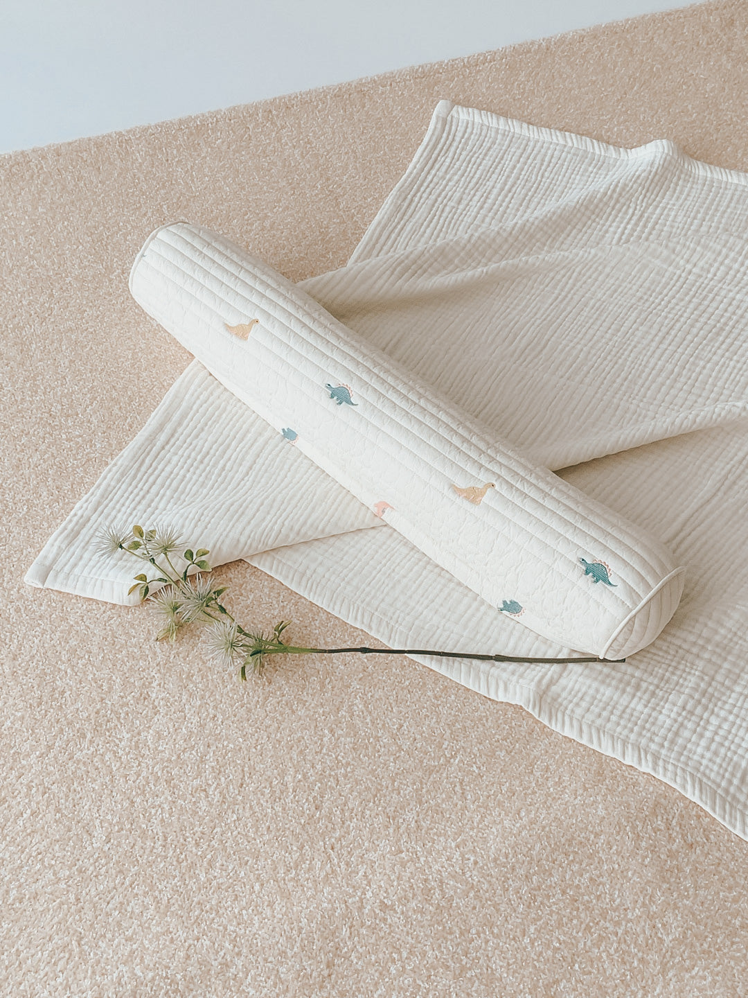 Quilted body pillow | Little Dino