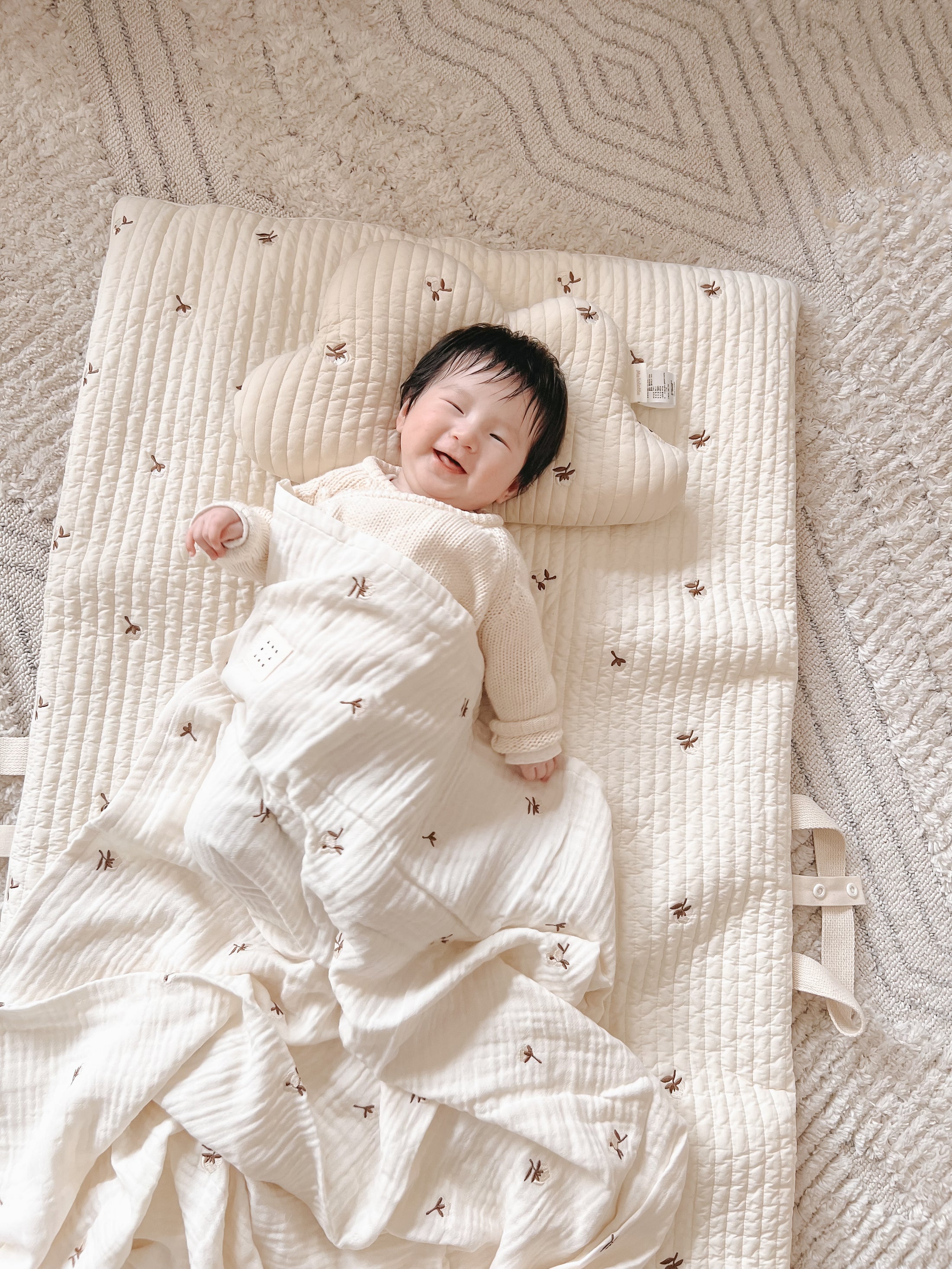Christmas Gift | Set G- Nap Bed with Cloud Pillow
