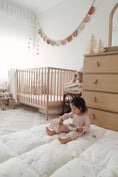 Load image into Gallery viewer, Fluffy cloud bed | Tulip
