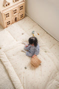 Load image into Gallery viewer, Fluffy cloud bed | Tulip
