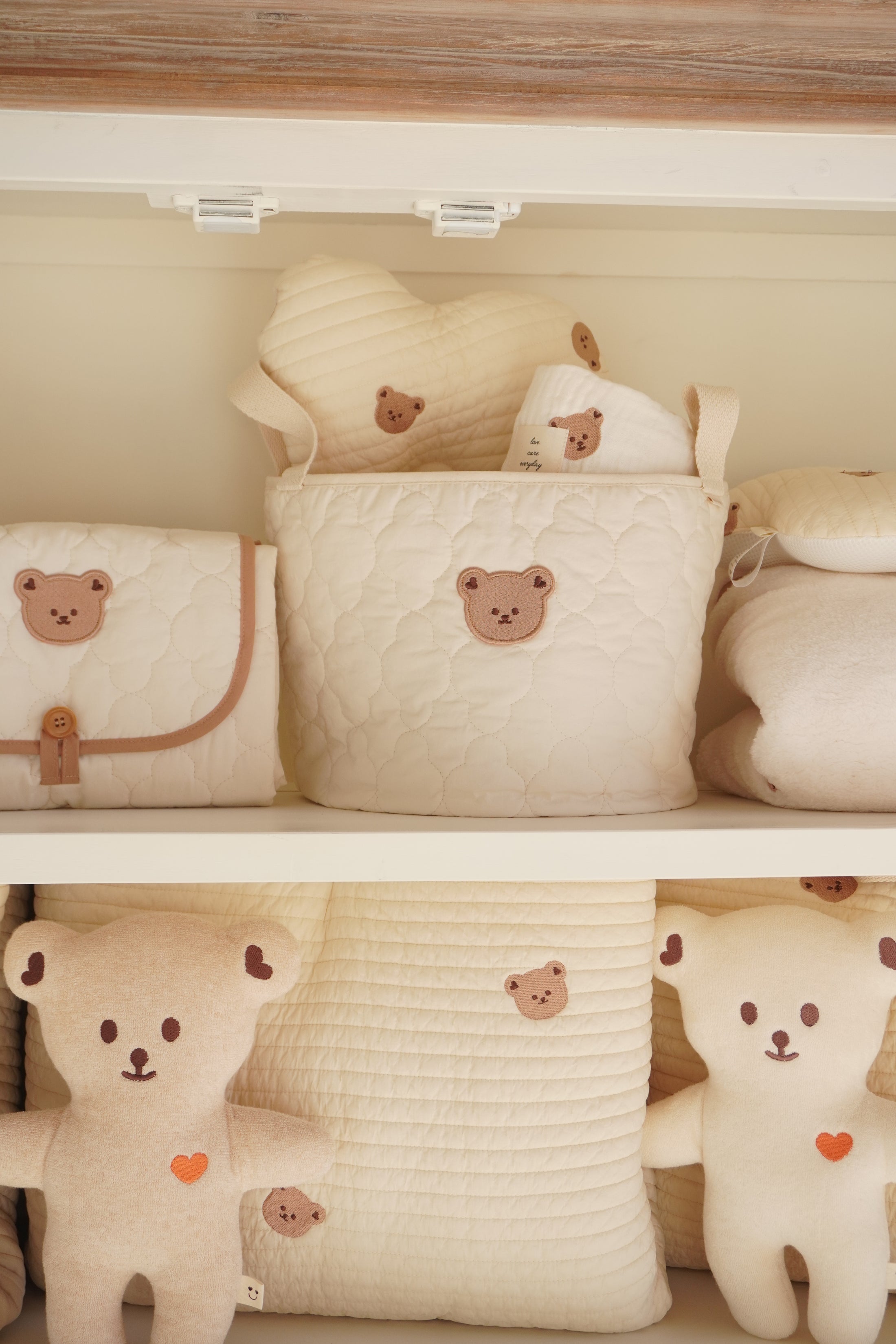 Newborn Gift | Set B- Nappy Changing Mat Set