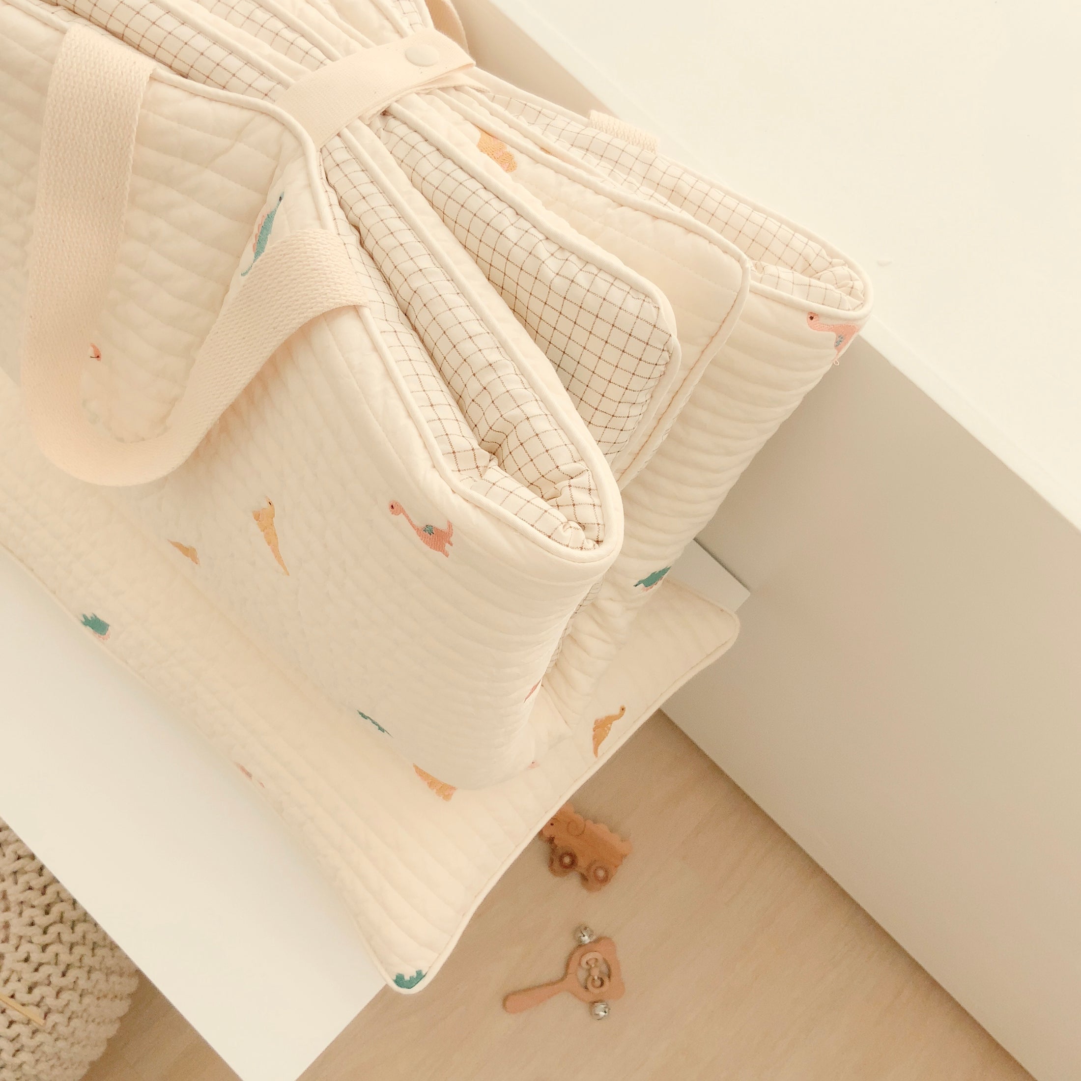 Quilted Nap Bed | Little Dino