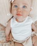 Load image into Gallery viewer, Pram Liner | Blossom Daisy
