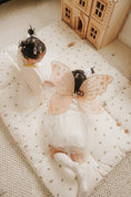 Load image into Gallery viewer, Fluffy cloud bed | Olive
