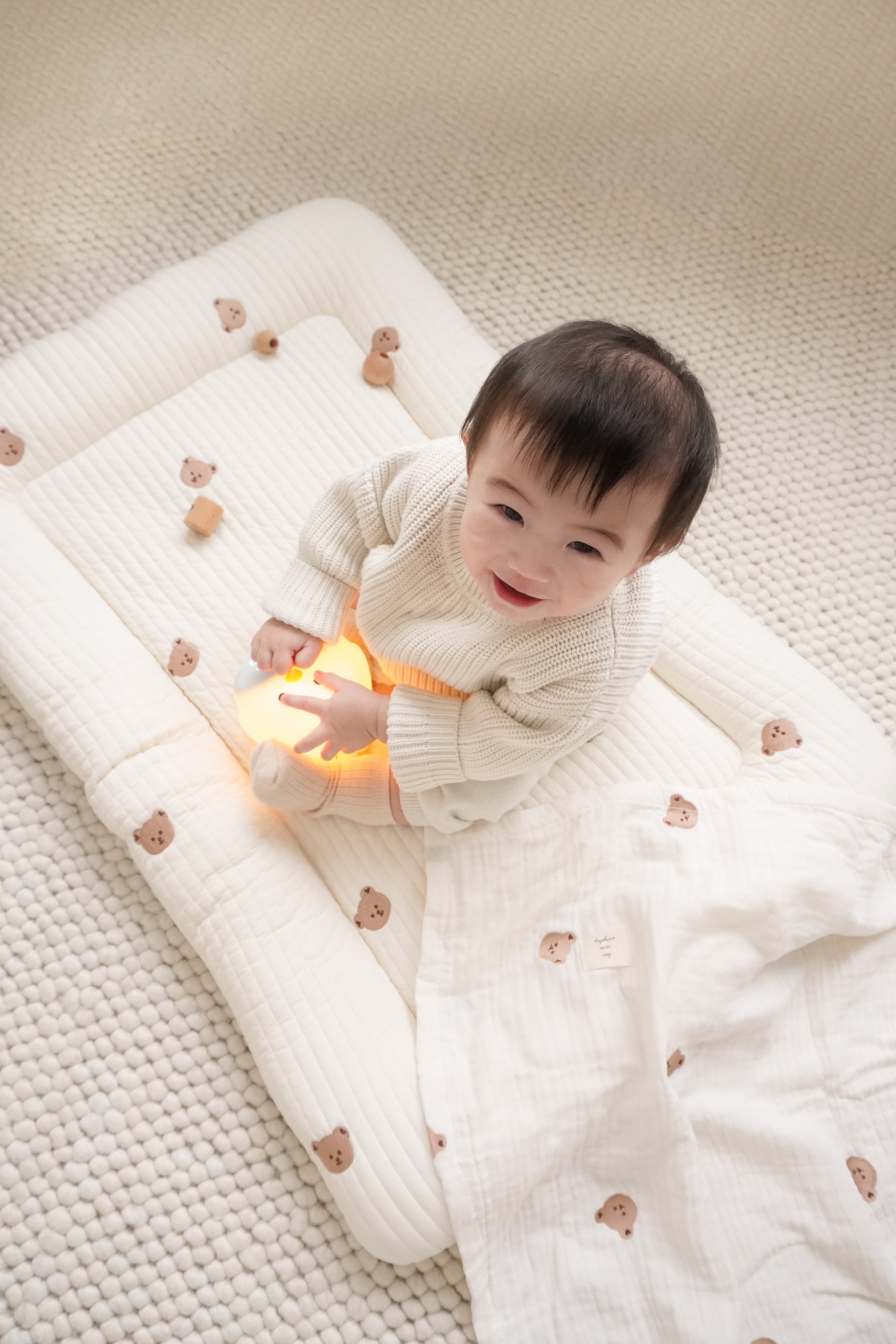 Hypoallergenic Baby Lounger | Little Bear