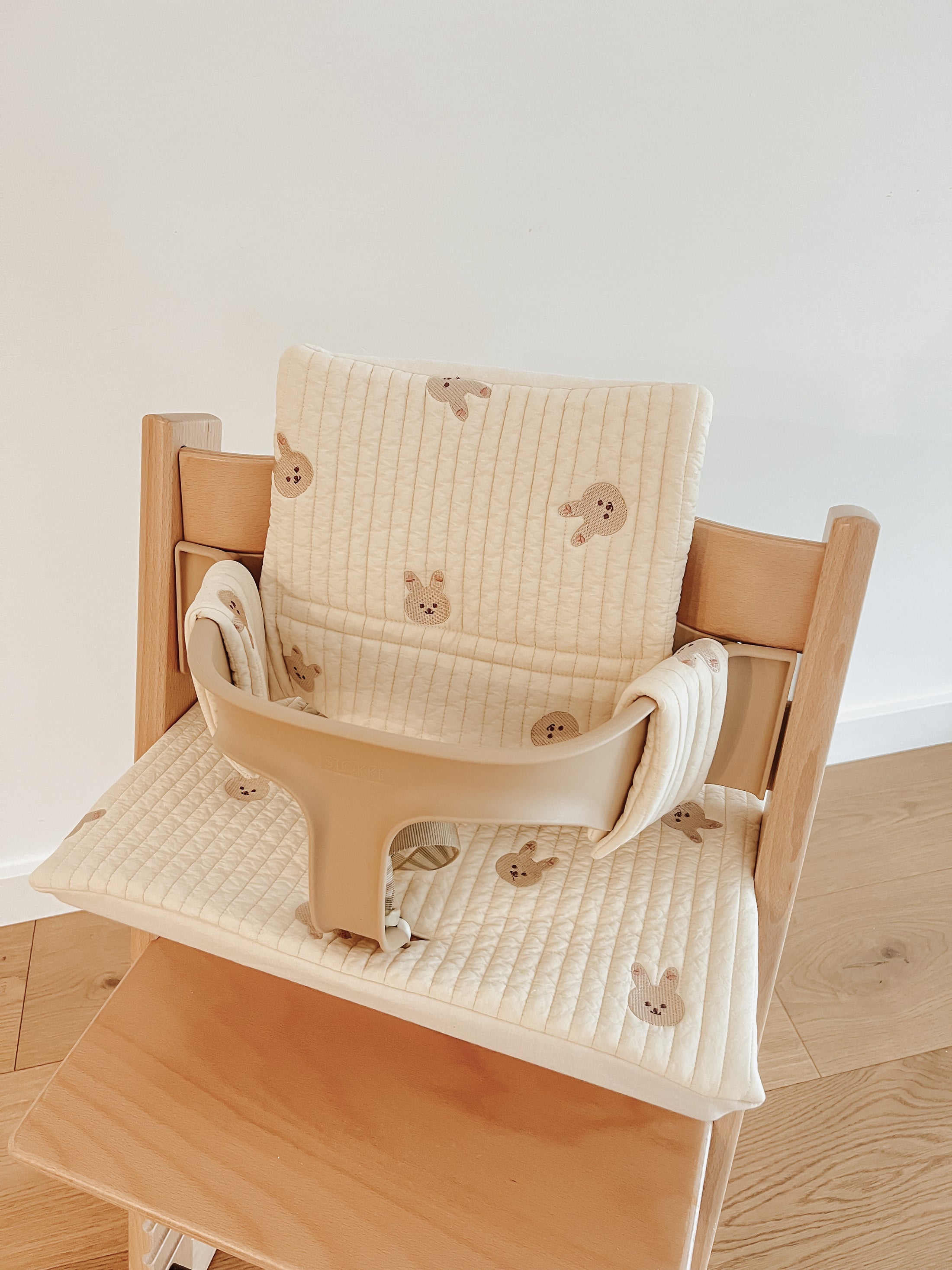 Stokke chair cushion- Little Bunny
