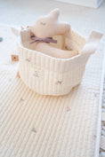 Load image into Gallery viewer, Quilted baby mat| Tulip
