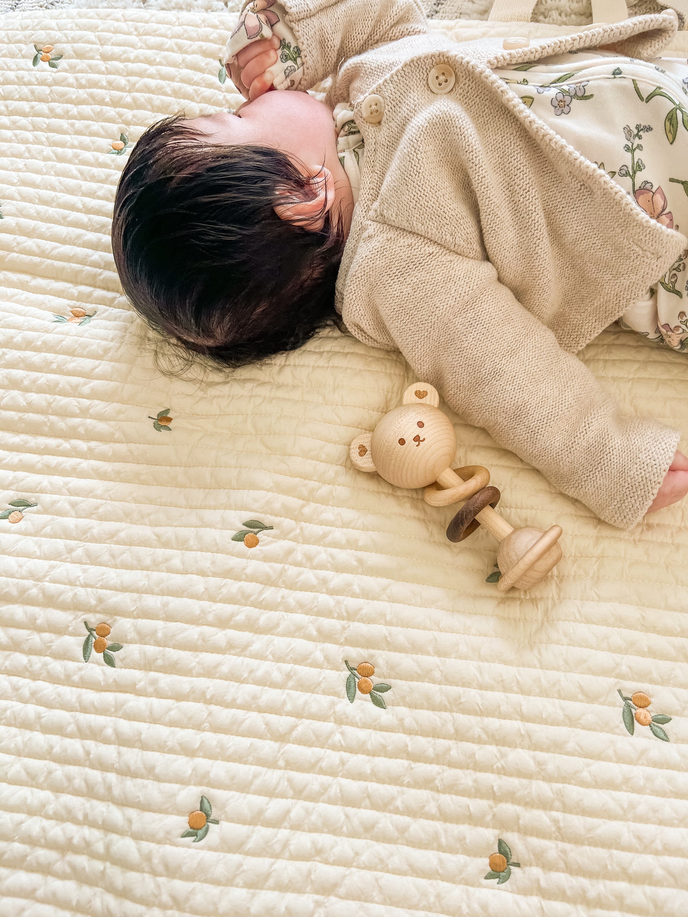 Christmas Gift | Set C- Gauze Blanket & Bear Rattle