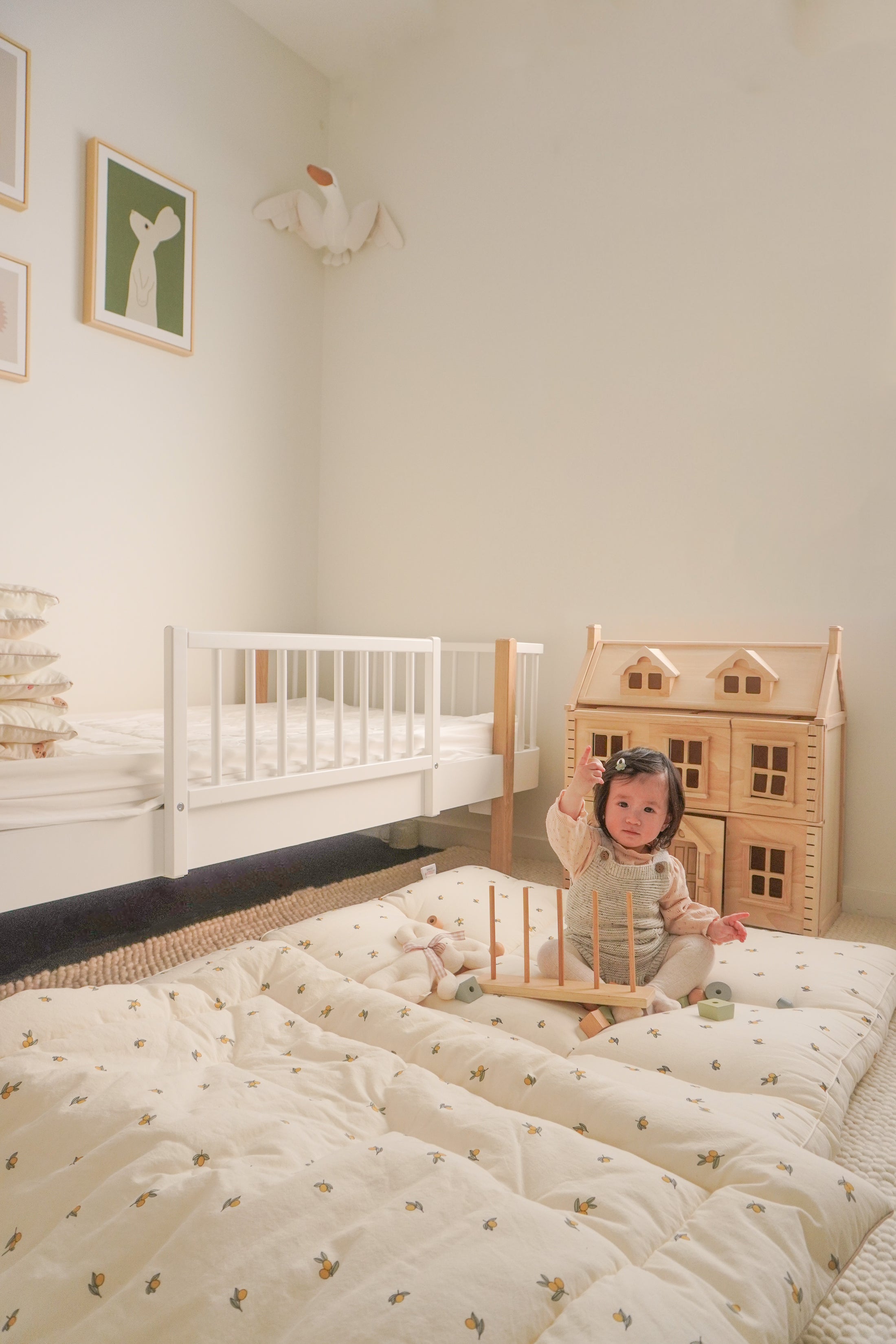 Fluffy cloud bed | Olive