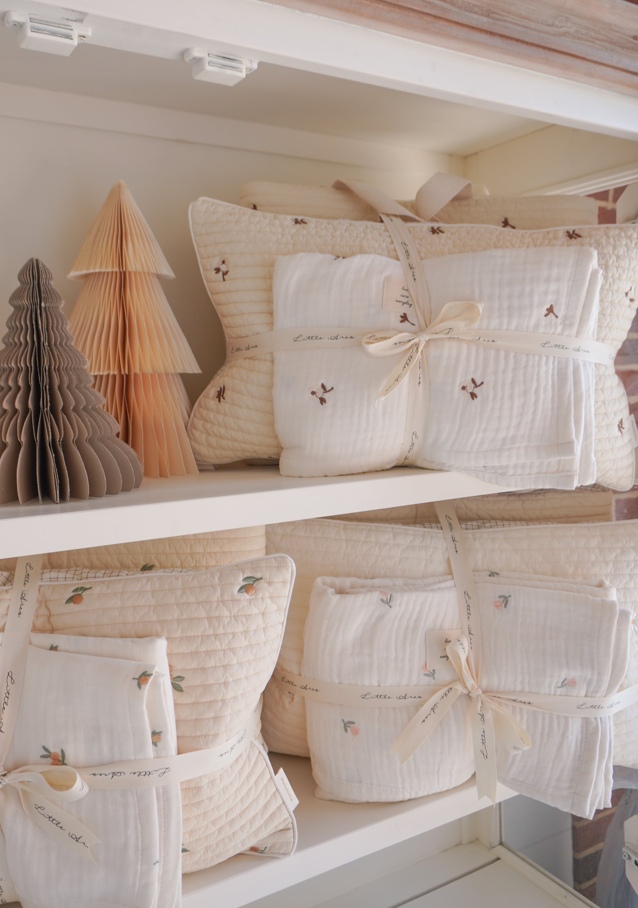 Gift set | Nap bed Dream with gauze blanket