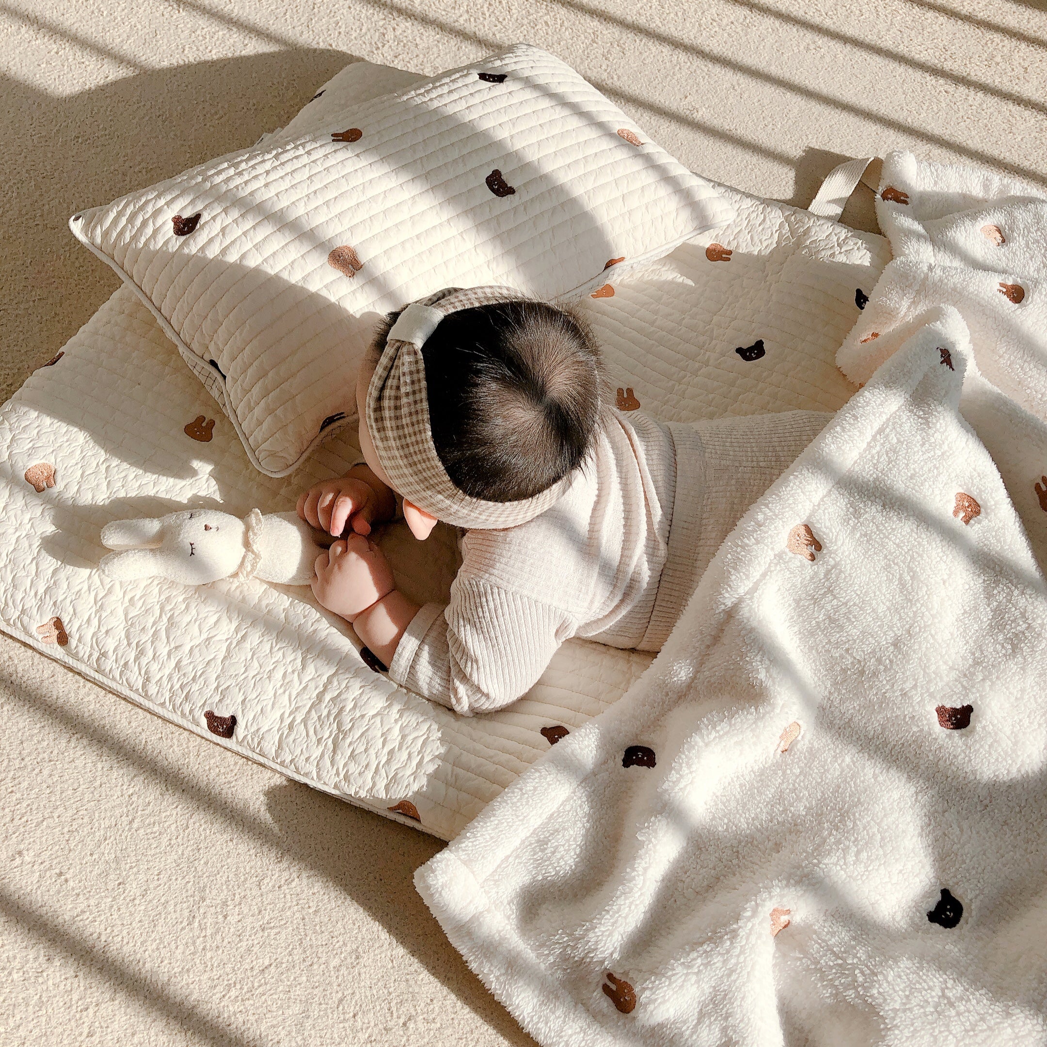 Velboa Blanket | Bunny Bear