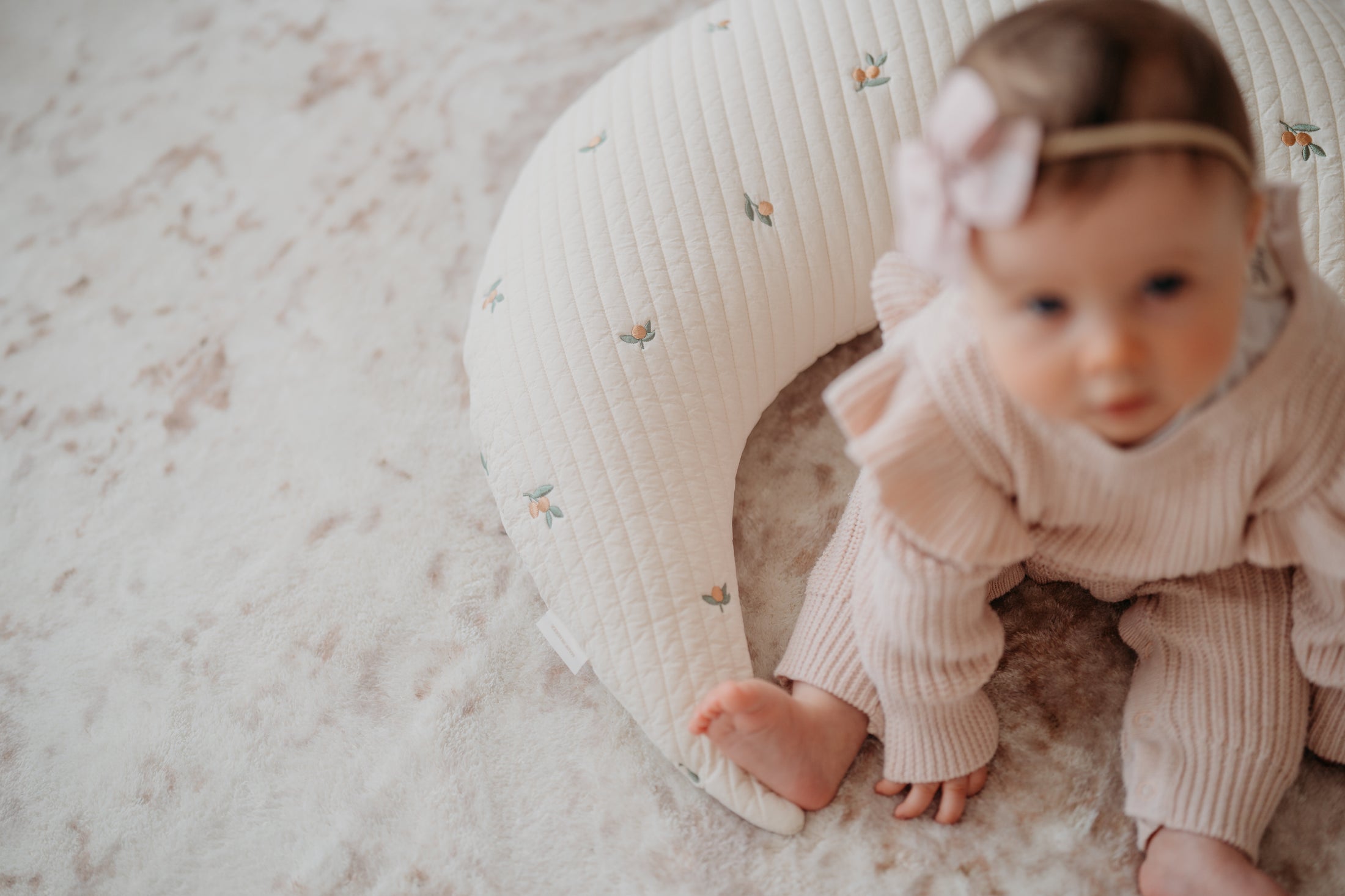 Hypoallergenic Moon Pillow | Olive