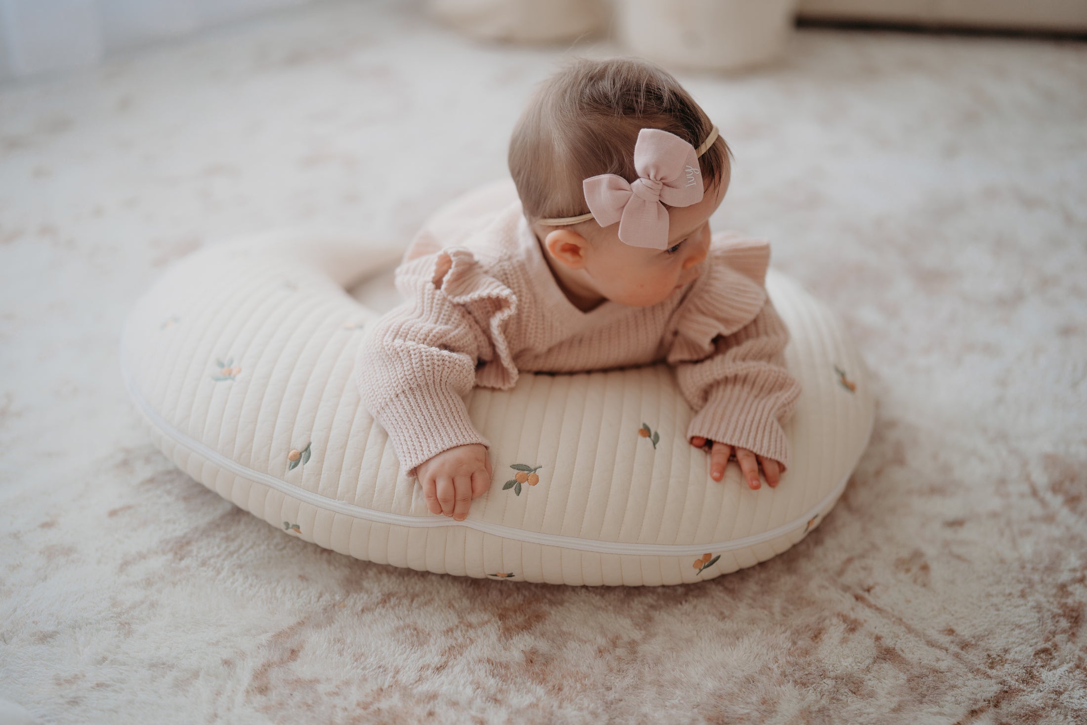 Hypoallergenic Moon Pillow | Olive