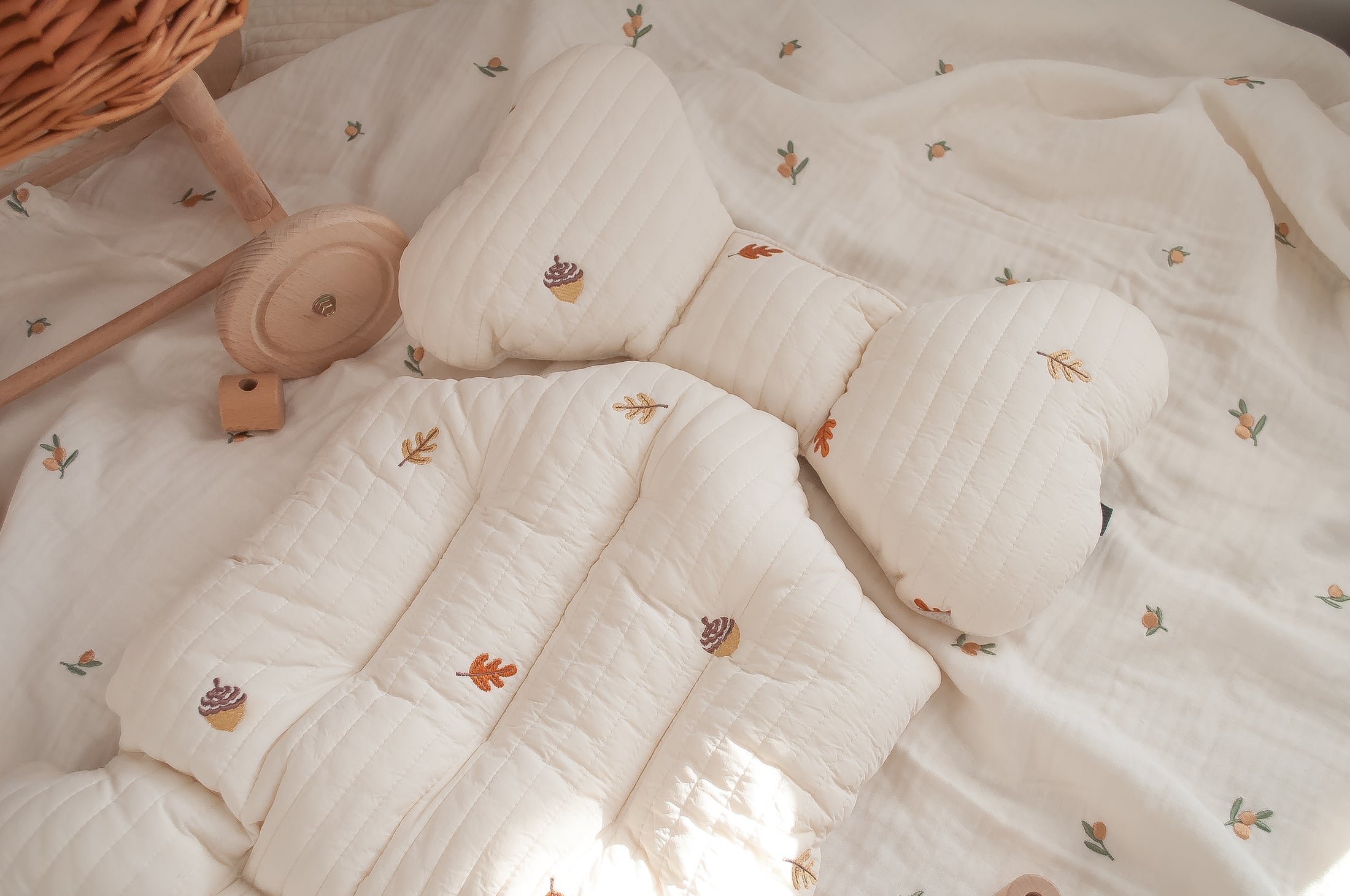 Pram Liner | Maple Acorn
