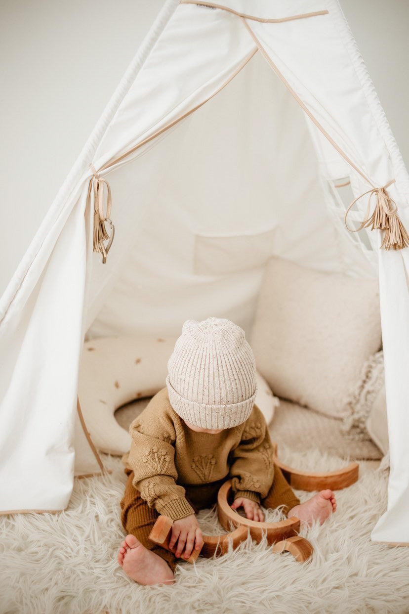 Hypoallergenic Moon Pillow | Maple Acorn