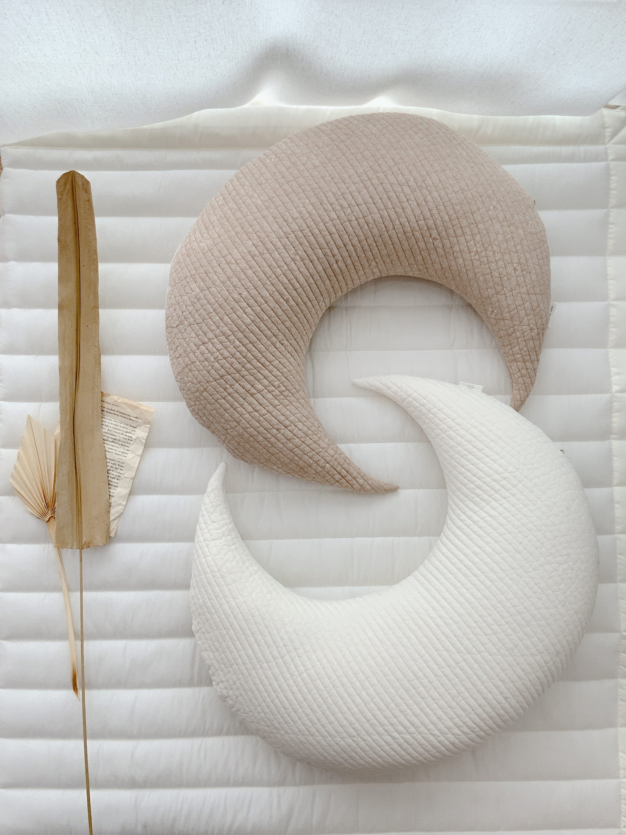 Hypoallergenic Moon Pillow | Khaki