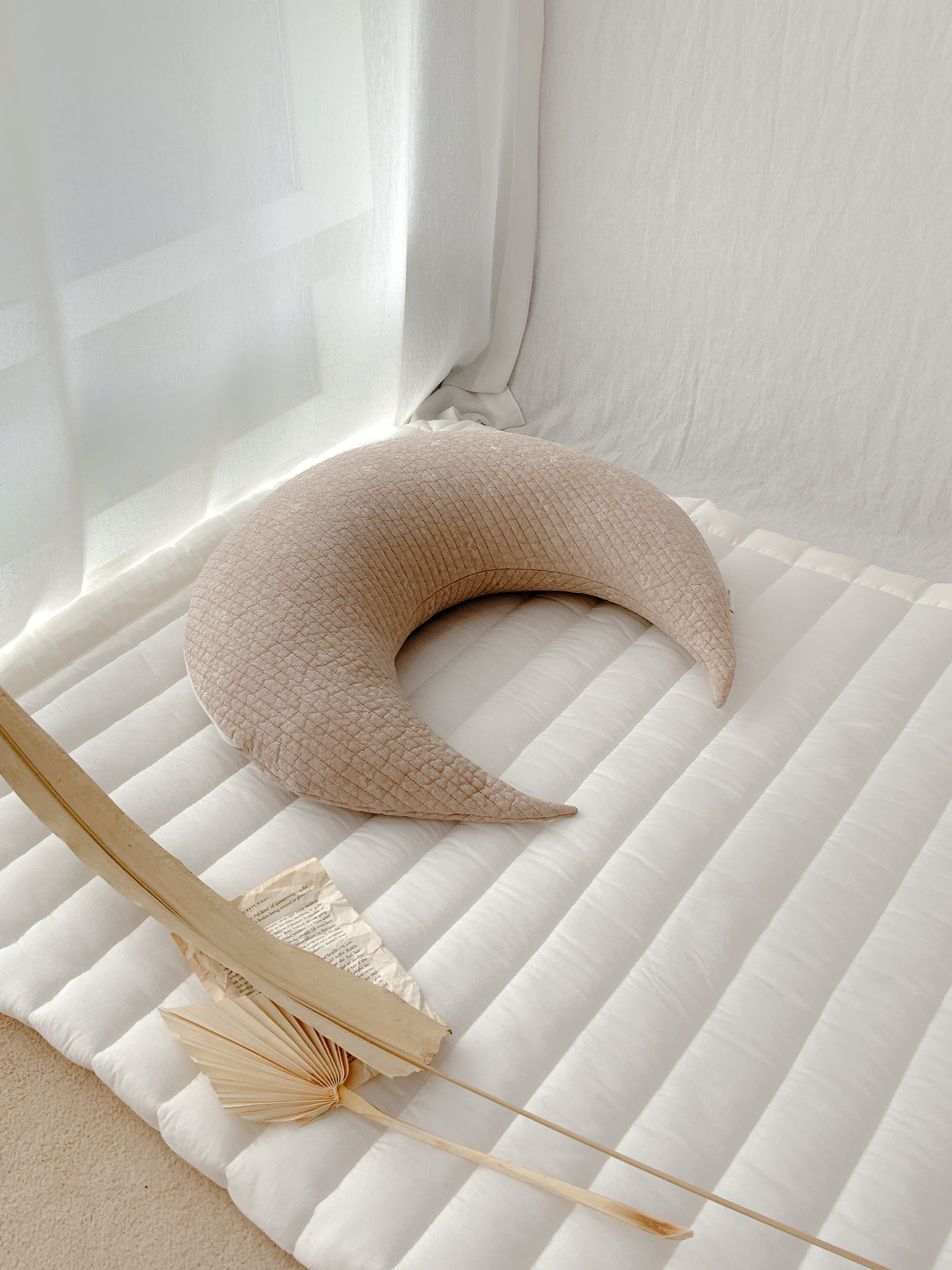 Hypoallergenic Moon Pillow | Khaki