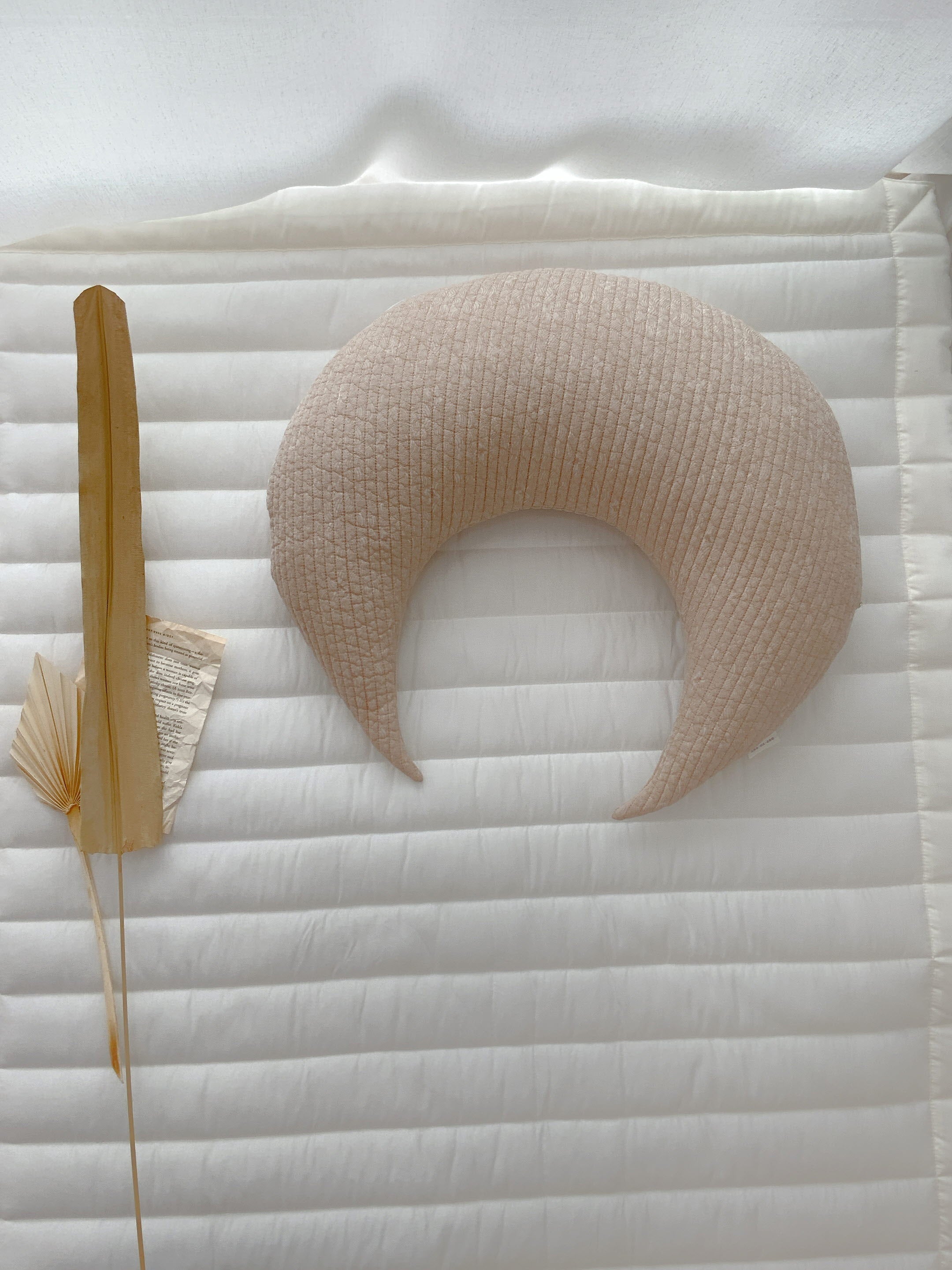 Hypoallergenic Moon Pillow | Khaki