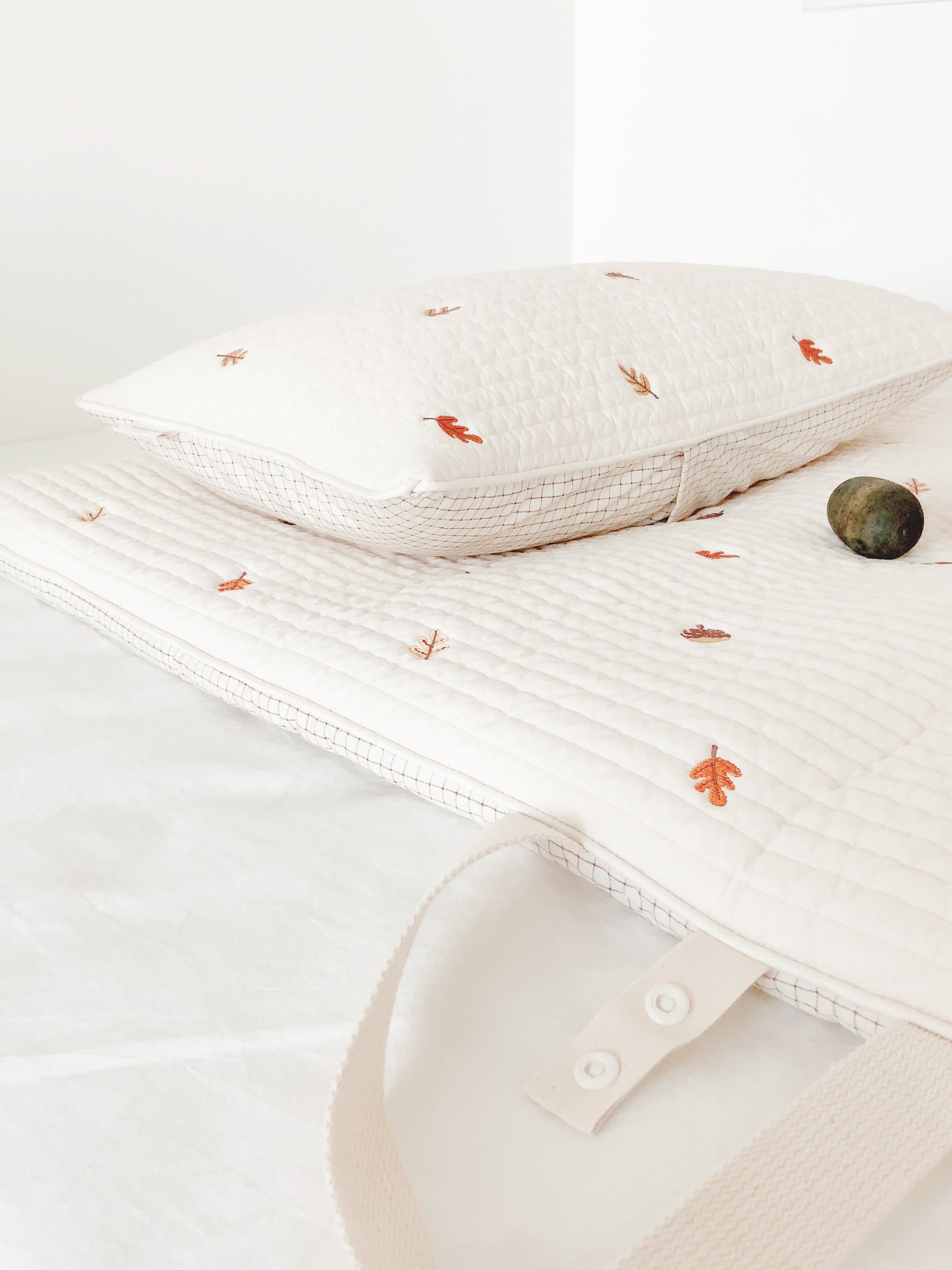Quilted Nap Bed | Maple Acorn
