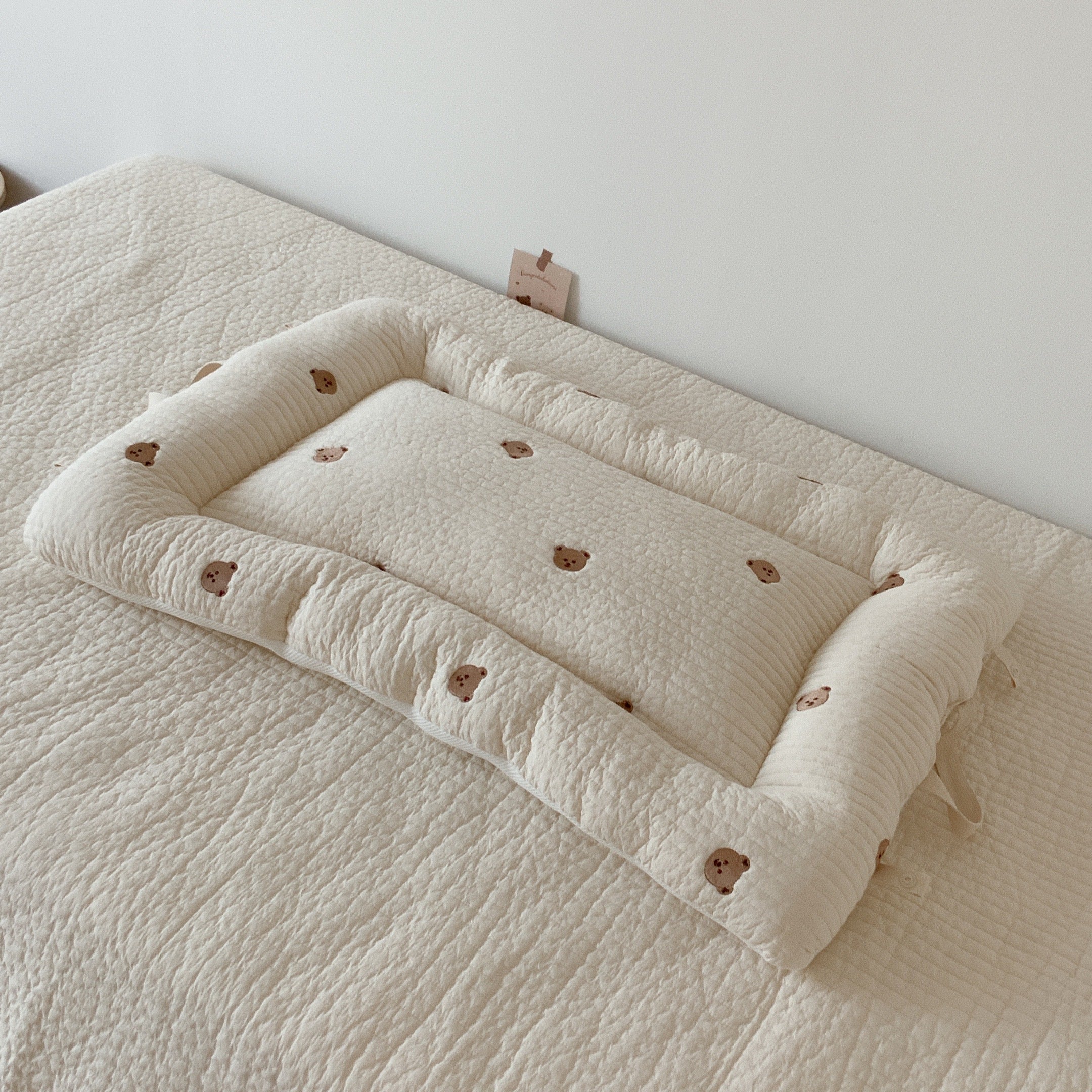 Hypoallergenic Baby Lounger | Little Bear