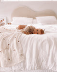 Load image into Gallery viewer, Gauze Blanket | Cotton Flower
